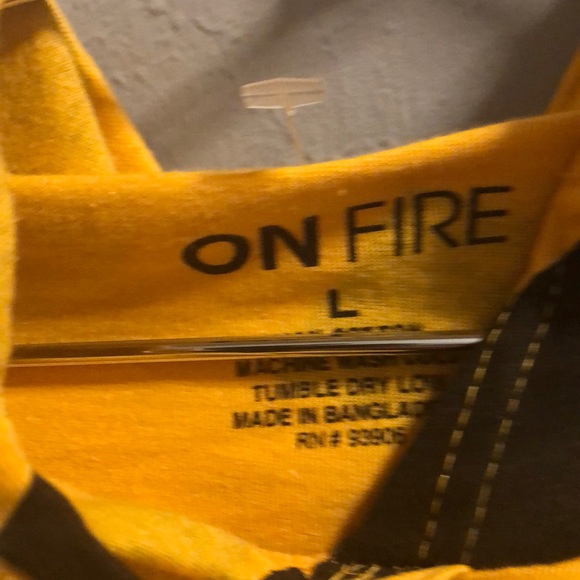 Top - Picture 3 of 3